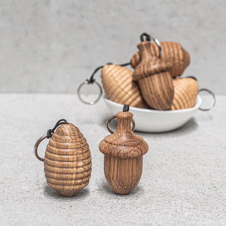 Oak handmade key rings Eclectopia Gifts and Specialty Homewares